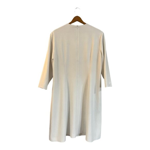 Honey P Plus Size 22 White Shift Dress Satin Buttons 3/4 Sleeve - Picture 2 of 3